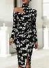 Vestido Longo de Manga Longa Off-the-Shoulder com Estampa Digital Transfronteiriça, Casual, Personalidade, Elegante, Temperamento, Saia, Primavera e Outono, Feminino