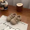 Zapatos Birkenstock para Niñas Nueva Colección Primavera y Otoño 2026 Zapatos de Cuero para Niñas Versión Coreana de Nicho Zapatos Birkenstock Zapatos Mary Jane de Lunares para Niñas