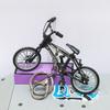 Chaveiro dedo bicicleta dedo skate bicicleta oito chaveiro fecho lagosta joias brinquedos transfronteiriços