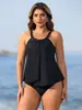 Tankini preto conservador estilo europeu e americano com gola halter, frente franzida e saia evasê, projetado para cobrir a barriga e criar um efeito emagrecedor, maiô de duas peças para mulheres