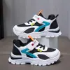 Zapatos para Niños Modelo Verano 2026 Zapatos de Malla para Niños Mayores Malla Transpirable Verano Malla Simple Hueco Zapatos Deportivos para Niños Modernos
