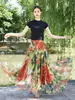 26 Nova Saia Estampada Estilo Boho Resort Europeu e Americano Primavera/Verão com Barra Larga para Mulheres