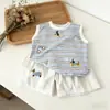 Conjunto casual de pantalones cortos y chaleco sin mangas para niños, nuevo conjunto de dos piezas a rayas de algodón puro bordado de dibujos animados para niños de verano
