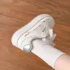 Zapatillas blancas de mujer para aumentar la altura, estilo coreano, mocasines versátiles de suela gruesa, nueva colección otoño 2026, zapatos casual increíblemente elegantes