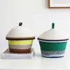 Cesta de Armazenamento de Cogumelo Tecida Colorblock de Corda de Algodão com Tampa à Prova de Poeira Cesta de Armazenamento de Lanches para Desktop Organizador de Utilidades Cesta de Armazenamento