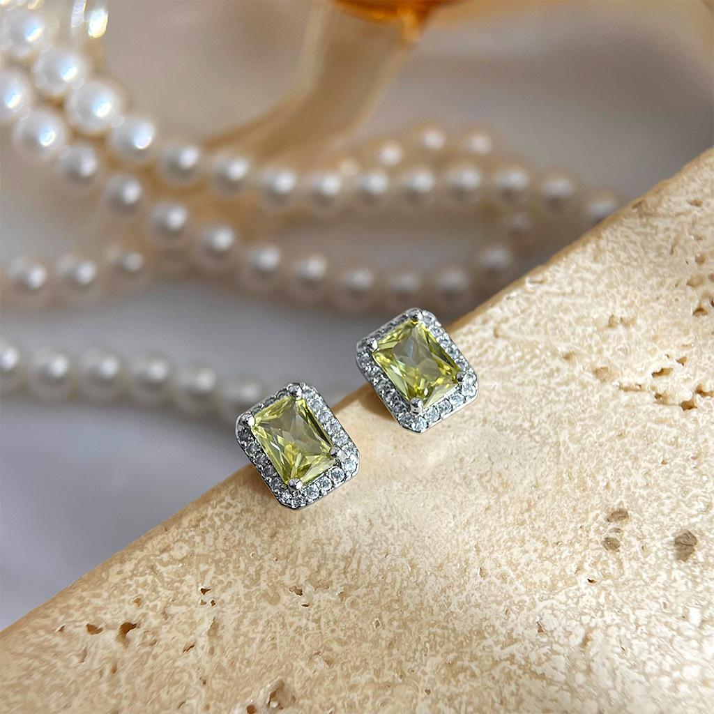 耳语-恢复的.psd_0060_组 61 拷贝.jpg