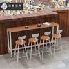 Cadeira de bar ao ar livre bar de jantar ao ar livre bar cafeteria chá de leite telhado de madeira de plástico fezes ao ar livre à prova d'água Proteção solar