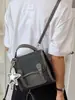 Mochila de Estilo Universitario Shuai Mi Jia Nicho Modelo Nuevo 2026 para Estudiantes, Viajes Diarios, Moda Vaquera Bolso de Hombro Único