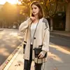 Cárdigan de punto cruzado de longitud media para mujer, estilo europeo y americano, chaqueta suéter con cuello en V para primavera y otoño 2026, prenda exterior holgada y moderna estilo coreano para mujer