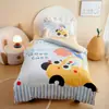 Conjunto de Roupa de Cama Infantil de Algodão Grau A com Desenhos Animados, Amigo da Pele e Respirável, Conjunto de Três Peças 100% Algodão para Bebês e Crianças Pequenas, Capa de Colcha para Creche