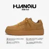 Tênis Casuais Universais Masculinos Sapatos Masculinos de Primavera Populares com Solado Grosso Versáteis Aumentadores de Altura Masculinos Hy096