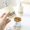 Taza de Oso Amoroso Celebridad de Internet Cubierta Decorativa Botón Taza de Cerámica Oso Apretado Alto Valor de Color Oso Palillo de Dientes Abalorio Superior Accesorios