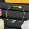 Pulsera Nueva de Diseñador Estilo Europeo y Americano Transfronteriza con Logo y Múltiples Patrones de Letras para Mujer, Sensación de Alta Gama, Fotos Reales, Venta al por Mayor en Vivo