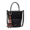 Bolso de Mano Pequeño Cubo Nuevo Estilo Retro 2025 con Bloques de Color para Mujer, Bolso Versátil de Moda para Teléfono para el Trabajo y los Viajes Diarios, Bolso de Hombro