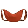 Bolsa Dumpling Nylon Leve Pequena Transversal Casual Versátil Bolsa Transversal de Estudante Bolsa de Ombro para Viagem ao Ar Livre