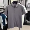 Polo de malla de retazos de alta gama para hombre, versátil para verano, negocios y commuting, cuello camisero, manga corta, transpirable, fresco, camiseta