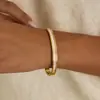 Pulsera Clásica y Silenciosa de Acero Inoxidable con Pedrería, No se Desvanece, Lujo Ligero, Joyería Transfronteriza de Alta Gama, Diseño de Nicho