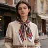 90 Pañuelos Cuadrados Grandes, Brocado de Nube de Seda Artificial, Estilo Primavera y Verano, Versátiles y de Moda, Pañuelos de Seda de Alta Gama para Mujer, Pañuelos Decorativos Profesionales para el Cuello
