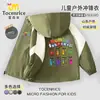 Jaqueta Infantil Bloco de Montar Digital Outono e Inverno 2025 Novo Estilo Roupa de Outono para Crianças Jaqueta à Prova de Vento com Forro de Fleece para Meninos Tendência
