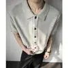 2026 Camiseta de Punto con Botones Estilo Old Money para Hombre Marca Trendy Americana Color Sólido Casual Manga Corta Verano Solapa Simple Media Manga