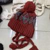 Gorro de Punto para Mujer con Pompones Grandes, Bloques de Color Florales Otoño e Invierno, Versátil, Cálido, Rejuvenecedor, Protege Orejas, Lindo y Favorecedor, Gorro de Punto de Moda