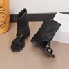 Versão em Pele de Ovelha~ Sandálias com Fivela Aumentadora de Altura para Mulheres, Novas Botas Romanas Curtas Retrô de Nicho para o Verão 2025, Botas para Calças