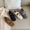 Nuevos zapatos planos de punta fina, diseño retro de lunares, zapatos planos 2026, zapatos de ballet Mary Jane de punta cuadrada, estilo coreano, colección de otoño