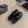 Versión de Piel de Oveja~Mocasines Tallados Retro para Mujer, Zapatos de Suela Plana Cómodos para el Trayecto Diario, Zapatos Pequeños de Cuero Estilo Británico, Zapatos para Mujer Talla Grande