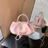Bolsa de mão feminina de alta qualidade bolsa de mão acessório estiloso da moda bolsa deste ano popular bolsa feminina com pingente de pérola
