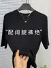 Nova Camiseta de Meia Manga Estilo Comuter Outono 2026 para Mulheres, Cor Sólida Simples Gola Redonda Slim Fit Camisa Base Top
