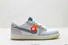 Air Aj1 Jordan 1 Retro Low Og Gris Claro y Blanco Suela Transparente Zapatillas Casuales de Baloncesto de Caña Baja para Hombre y Mujer