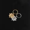 Llavero de Acero Inoxidable Europeo y Americano con Costura de Corona de Rey y Reina Accesorios para Pareja Anillo de Llavero Colgante para Bolso Adornos