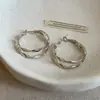 Brincos de Metal Geométricos Torcidos de Camada Dupla para Mulheres, Personalidade Exagerada, Tendência de Moda Única de Nicho, Brincos Versáteis e Brincos