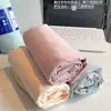 Lençol de Elástico Liso Colorido Dupla Face com um Lado Seda de Gelo e um Lado Veludo de Veado Doméstico Lavável à Máquina Simmons Capa Protetora Saco de Cama à Prova de Poeira
