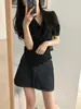 Camisa Feminina Elegante Coreana Verão 2026 Estilo Francês Design Irregular Sense Cruzada no Pescoço Manga Curta com Babados Tamanho Único