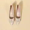 Sapatos de Salto Alto de 9cm para Mulheres com Salto Fino 2026 Nova Coleção Primavera e Outono Sapatinhos de Bico Fino em Couro Patente Sapatos Profissionais para Trabalho