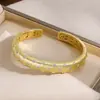 Pulsera de Plata Pura Italiana Cepillada de Venta Caliente en Vivo para Mujer, Brazalete Estilo Corte Antiguo Exquisito con Cierre Tachonado de Diamantes Cielo Estrellado