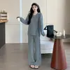 Elegante Roupa de Maternidade para Grávidas, Nova Moda Outono/Inverno 2026 Suéter Macio e Calça de Cintura Alta para Primavera/Outono