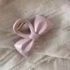 Presilha de Cabelo Vintage Cor Creme com um Toque Elegante e Sofisticado, Versátil para o Uso Diário, Adequada para Penteados Altos na Parte de Trás da Cabeça, Acessório de Cabelo Presilha Jacaré