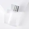 Botella de perfume cuadrada plana esmerilada al por mayor 30ml 50ml botella de perfume de vidrio esmerilado botella rociadora cosmética