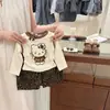 Traje de Otoño para Niña Bebé Camiseta Bordada de Gato Kt de Manga Larga Pantalones de Moda con Estampado de Leopardo Conjunto de Dos Piezas 0090A029