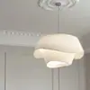 Lámpara de araña para sala de estar de diseñador nórdico Lámpara de dormitorio distintiva y creativa con pliegues medios estilo francés Lámpara de araña de tela para estudio, restaurante