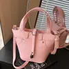 Bolso Pequeño para Mujer 2026 Primavera Nuevo Moda Versátil Bolso Cruzado para Mujer Cremallera de Gama Alta Bolso de Hombro Bolso Cubo