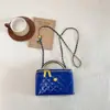 Bolsa de mão de luxo estilo coreano, nova coleção 2026, uma bolsa de ombro moderna e versátil, uma bolsa transversal chique e minimalista para o dia a dia