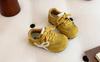Tênis Infantil 2025 Primavera Novos Sapatos Esportivos de Menina Sapatos de Treino de Couro Genuíno Sapatos de Menino Sapatos Brancos Infantis Médios e Grandes