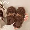 Fábrica de Sapatos Qidan Chinelos de Pelo com Laço Femininos Inverno Casa Interior Solado Grosso Aveludado Quente Roupa Externa Chinelos de Algodão Peludo
