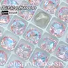Caja de Decoraciones Cuadradas de Uñas Corte Tradicional de 10 mm, Populares en Plataformas de Transmisión en Vivo, Pedrería Irregular para Uñas con Base Puntiaguda K9 para Uñas Postizas
