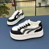 Nuevos Zapatos Casuales Blancos de Moda Primavera y Otoño para Mujer, Estilo Coreano Estilo Ins, Zapatos Casuales para Estudiantes Mujeres, Transfronterizo