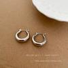 Lujo Ligero Nicho Metálico Rework Anillo Simple Hebilla de Oreja Arete Simple de Alta Gama Combinable Aretes Elegantes Joyería para la Oreja de Mujer