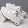 Primavera e verão 2024 novos sapatos masculinos de couro macio couro transfronteiriços sola macia tendência Joker diários casuais sapatos de couro sapatos de skate atacado